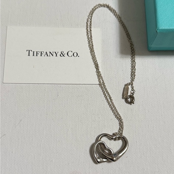 Tiffany & Co.Sterling Silver 925 Double Heart Necklace 16’ Elsa Peretti w/box - Picture 9 of 17